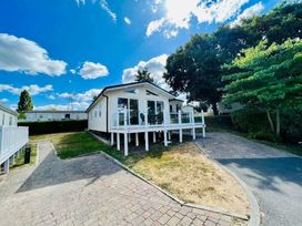 Rockley Park - Holiday Accommodation 15766 - Dorset - 1185828 - thumbnail photo 17