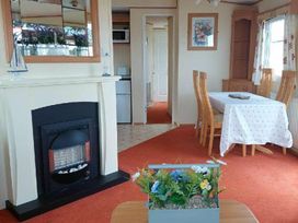 Seaview Caravan Park - Holiday Accommodation 15777 - Lincolnshire - 1185830 - thumbnail photo 4