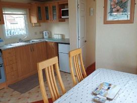 Seaview Caravan Park - Holiday Accommodation 15777 - Lincolnshire - 1185830 - thumbnail photo 5