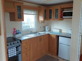 Seaview Caravan Park - Holiday Accommodation 15777 - Lincolnshire - 1185830 - thumbnail photo 8
