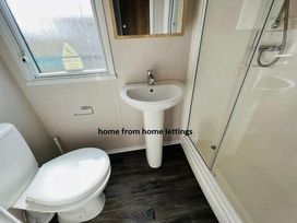 Tattershall Lakes Country Park - Holiday Accommodation 15788 - Lincolnshire - 1185832 - thumbnail photo 8