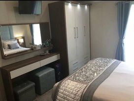 Kiln Park Holiday Park - Holiday Accommodation 15818 - South Wales - 1185838 - thumbnail photo 10