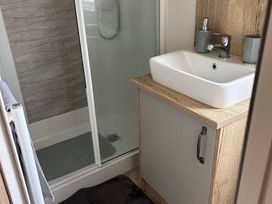Flamingo Land Holiday Park - Holiday Accommodation 15826 - North Yorkshire (incl. Whitby) - 1185840 - thumbnail photo 12