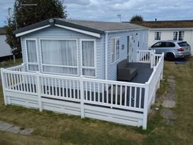 Whitehouse Leisure Park - Holiday Accommodation 15842 - North Wales - 1185844 - thumbnail photo 3