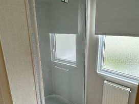 Whitehouse Leisure Park - Holiday Accommodation 15842 - North Wales - 1185844 - thumbnail photo 12
