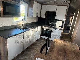 Caister Holiday Park - Holiday Accommodation 15848 - Norfolk - 1185845 - thumbnail photo 3