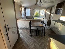 Caister Holiday Park - Holiday Accommodation 15848 - Norfolk - 1185845 - thumbnail photo 5