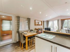 Kelling Heath Holiday Park - Holiday Accommodation 15856 - Norfolk - 1185847 - thumbnail photo 5