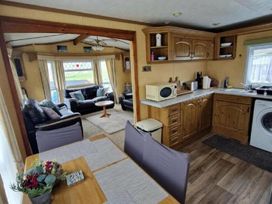 Clarach Bay Holiday Village - Holiday Accommodation 15868 - Mid Wales - 1185851 - thumbnail photo 2