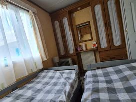 Clarach Bay Holiday Village - Holiday Accommodation 15868 - Mid Wales - 1185851 - thumbnail photo 11