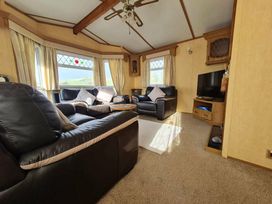 Clarach Bay Holiday Village - Holiday Accommodation 15868 - Mid Wales - 1185851 - thumbnail photo 14