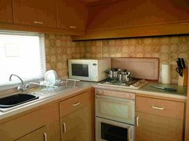Millfield Site - Holiday Accommodation 1587 - Lincolnshire - 1185852 - thumbnail photo 3