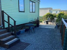 Cambrian Coast Holiday Park - Holiday Accommodation 15886 - Mid Wales - 1185855 - thumbnail photo 17