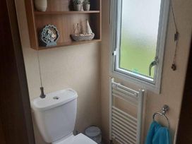 Primrose Valley Holiday Park - Holiday Accommodation 15892 - North Yorkshire (incl. Whitby) - 1185856 - thumbnail photo 9