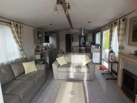 Pendine Sands - Holiday Accommodation 15898 - South Wales - 1185859 - thumbnail photo 12