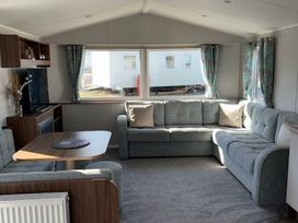 Marton Mere Holiday Village - Holiday Accommodation 15909 - Lake District - 1185863 - thumbnail photo 7