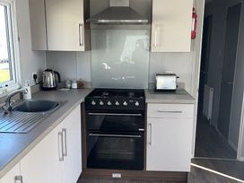 Marton Mere Holiday Village - Holiday Accommodation 15909 - Lake District - 1185863 - thumbnail photo 15