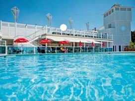 Rockley Park - Holiday Accommodation 15916 - Dorset - 1185865 - thumbnail photo 12
