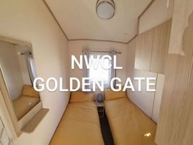 Golden Gate Holiday Centre - Holiday Accommodation 15918 - North Wales - 1185866 - thumbnail photo 2