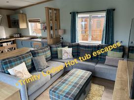 Tattershall Lakes Country Park - Holiday Accommodation 15929 - Lincolnshire - 1185868 - thumbnail photo 3