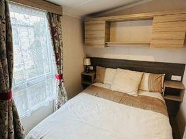 Unity Holiday Resort - Holiday Accommodation 15970 - Somerset & Wiltshire - 1185877 - thumbnail photo 7