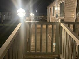 Waterside Leisure Park - Holiday Accommodation 15982 - Lincolnshire - 1185882 - thumbnail photo 12