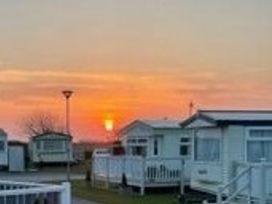 Waterside Leisure Park - Holiday Accommodation 15982 - Lincolnshire - 1185882 - thumbnail photo 17