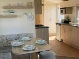 Blue Dolphin Holiday Park - Holiday Accommodation 15986 - North Yorkshire (incl. Whitby) - 1185883 - thumbnail photo 3