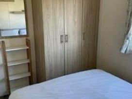 Blue Dolphin Holiday Park - Holiday Accommodation 15986 - North Yorkshire (incl. Whitby) - 1185883 - thumbnail photo 9