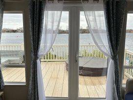 Tattershall Lakes Country Park - Holiday Accommodation 16007 - Lincolnshire - 1185887 - thumbnail photo 1