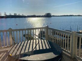 Tattershall Lakes Country Park - Holiday Accommodation 16007 - Lincolnshire - 1185887 - thumbnail photo 8