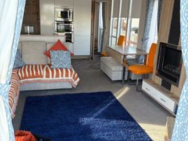 Tattershall Lakes Country Park - Holiday Accommodation 16007 - Lincolnshire - 1185887 - thumbnail photo 15