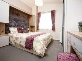 Hoburne Bashley - Holiday Accommodation 16013 - Hampshire - 1185888 - thumbnail photo 5
