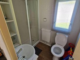 Primrose Valley Holiday Park - Holiday Accommodation 16032 - North Yorkshire (incl. Whitby) - 1185895 - thumbnail photo 7
