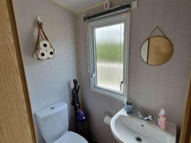 Primrose Valley Holiday Park - Holiday Accommodation 16032 - North Yorkshire (incl. Whitby) - 1185895 - thumbnail photo 10