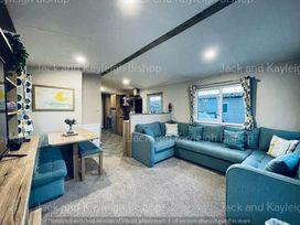 Newquay Bay Resort - Holiday Accommodation 16040 - Cornwall - 1185898 - thumbnail photo 6