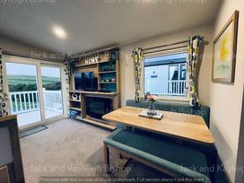 Newquay Bay Resort - Holiday Accommodation 16040 - Cornwall - 1185898 - thumbnail photo 13