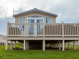 Reighton Sands Holiday Park - Holiday Accommodation 16050 - North Yorkshire (incl. Whitby) - 1185900 - thumbnail photo 3