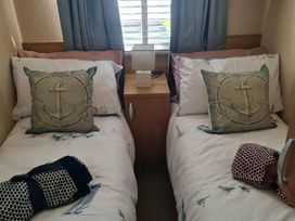 Reighton Sands Holiday Park - Holiday Accommodation 16050 - North Yorkshire (incl. Whitby) - 1185900 - thumbnail photo 10