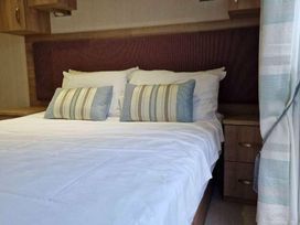 Golden Palm Resort - Holiday Accommodation 16069 - Lincolnshire - 1185905 - thumbnail photo 4