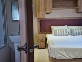 Golden Palm Resort - Holiday Accommodation 16069 - Lincolnshire - 1185905 - thumbnail photo 5