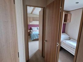 Golden Palm Resort - Holiday Accommodation 16069 - Lincolnshire - 1185905 - thumbnail photo 6