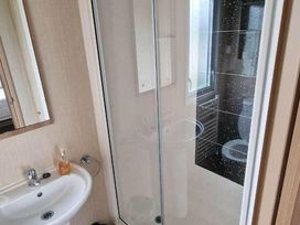 Golden Palm Resort - Holiday Accommodation 16069 - Lincolnshire - 1185905 - thumbnail photo 15
