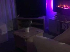 Unity Holiday Resort - Holiday Accommodation 16079 - Somerset & Wiltshire - 1185910 - thumbnail photo 5