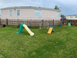 Unity Holiday Resort - Holiday Accommodation 16079 - Somerset & Wiltshire - 1185910 - thumbnail photo 12