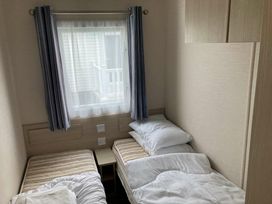 Greenacres Holiday Park - Holiday Accommodation 16092 - North Wales - 1185914 - thumbnail photo 5