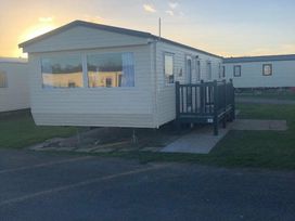 Reighton Sands Holiday Park - Holiday Accommodation 16123 - North Yorkshire (incl. Whitby) - 1185920 - thumbnail photo 1