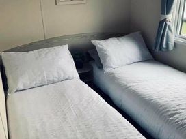 Reighton Sands Holiday Park - Holiday Accommodation 16123 - North Yorkshire (incl. Whitby) - 1185920 - thumbnail photo 6