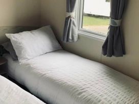 Reighton Sands Holiday Park - Holiday Accommodation 16123 - North Yorkshire (incl. Whitby) - 1185920 - thumbnail photo 7
