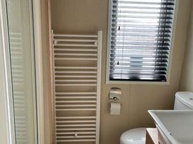 Trecco Bay - Holiday Accommodation 16124 - Somerset & Wiltshire - 1185921 - thumbnail photo 5